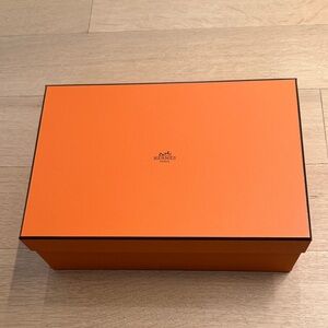 Hermès Orange shoe Box